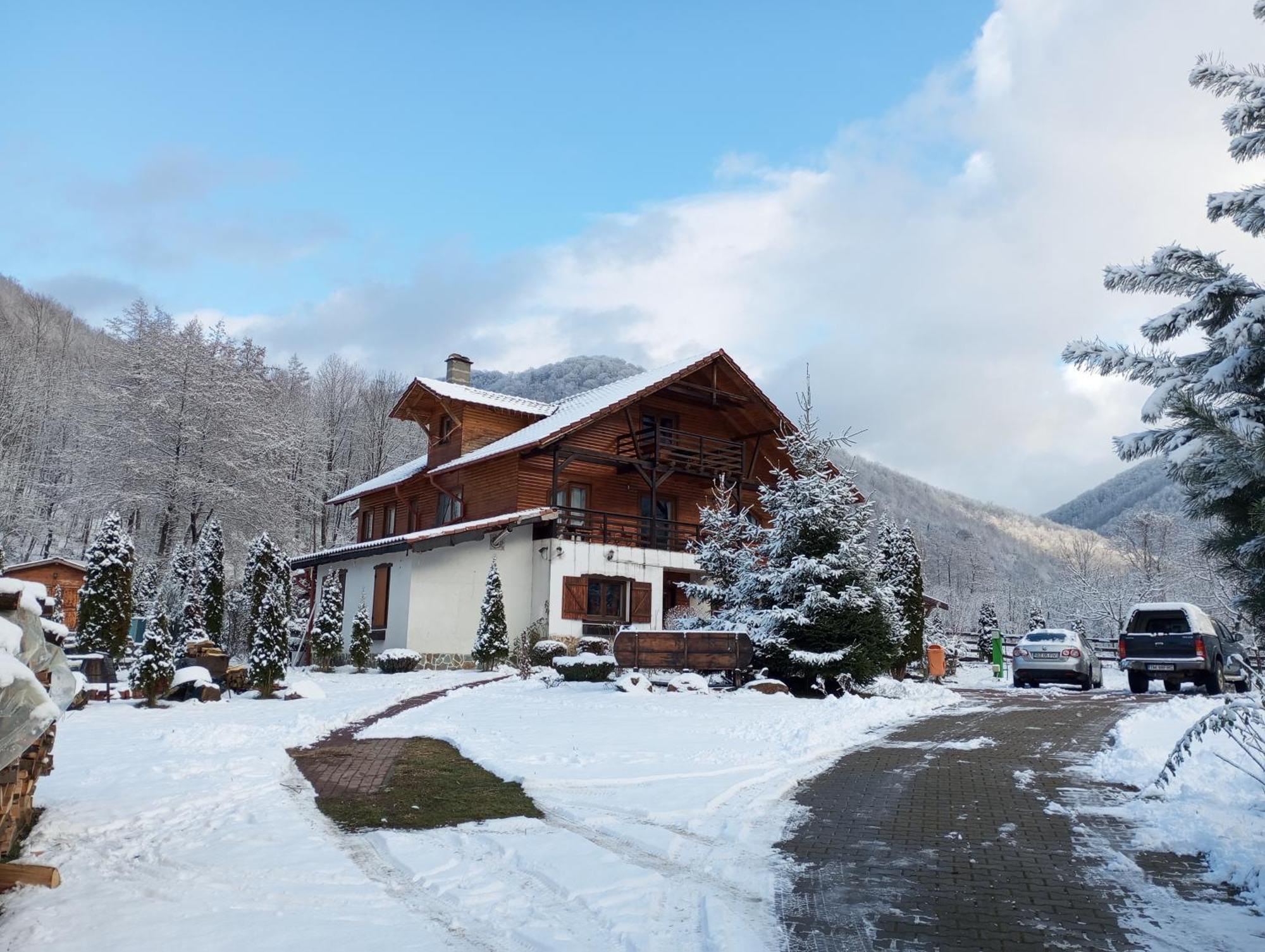 Gasthaus Maria Borlova Exterior photo